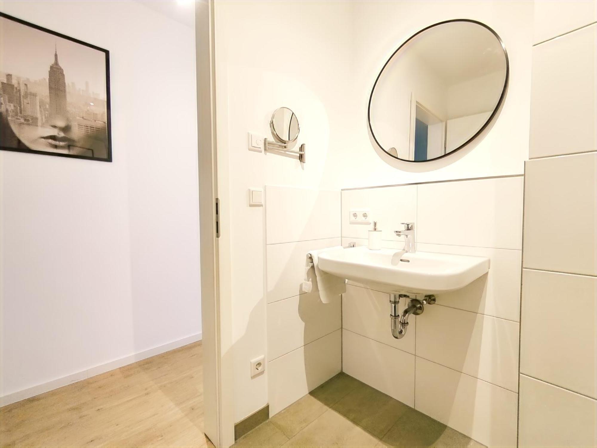 Bright Apartment Fuer Bis Zu 5 Erlangen Exterior foto